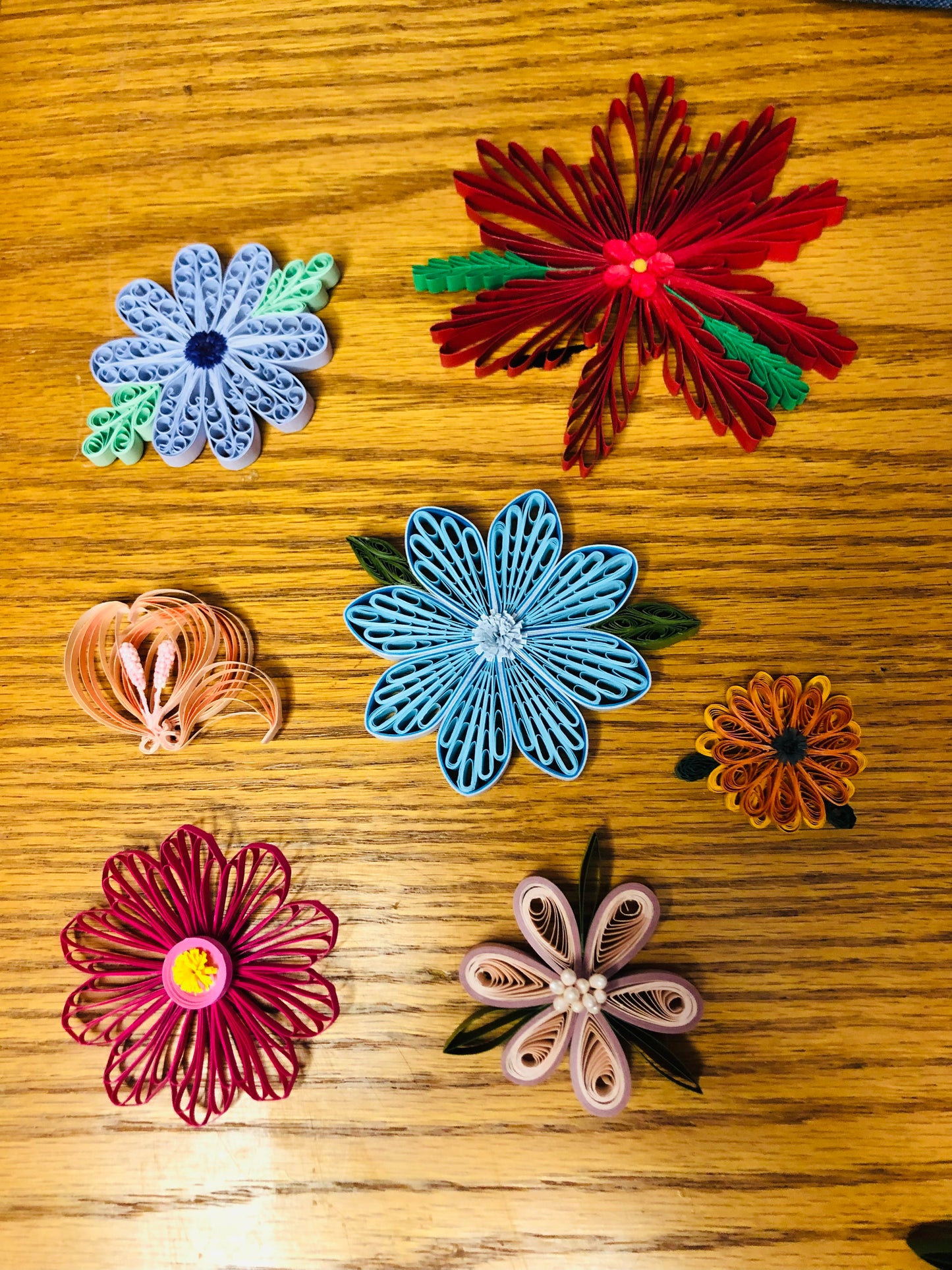 CLASS for Quilling Beginners to learn the basics and get great tips for success!  (Not 1mm strip class lesson)