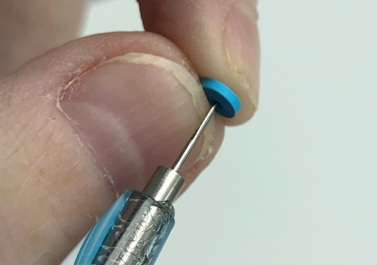 Tiny, Delicate Slotted Paper Quilling Tool. Perfect for 1mm (1 mm) Quilling Coils that leaves no center hole.